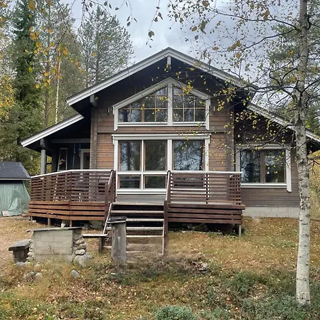 Ukkohalla, Sivumaeki Komula